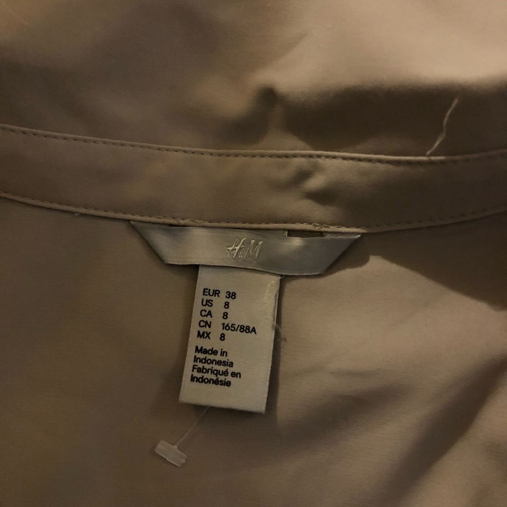 H&M button up - Picture 2 of 3
